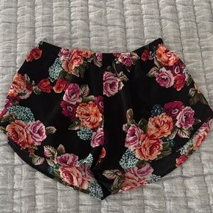 Floral Women's Casual Shorts